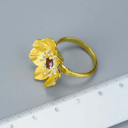 Anemone Flower Ring Golden